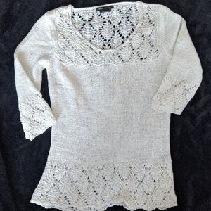 BCBGMaxAzria Cream Crochet Knit Top with Black Lining